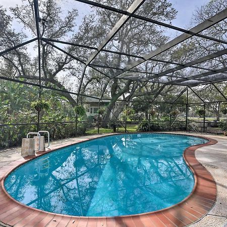 Spacious Freeport Home Private Pool And Lake Access Ngoại thất bức ảnh